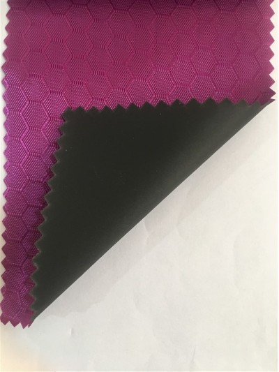 JS-CNYI-大足球格 PVC-25 尼龍面料  背囊/雨衣面料   防水 防油 圍裙布料 45度照